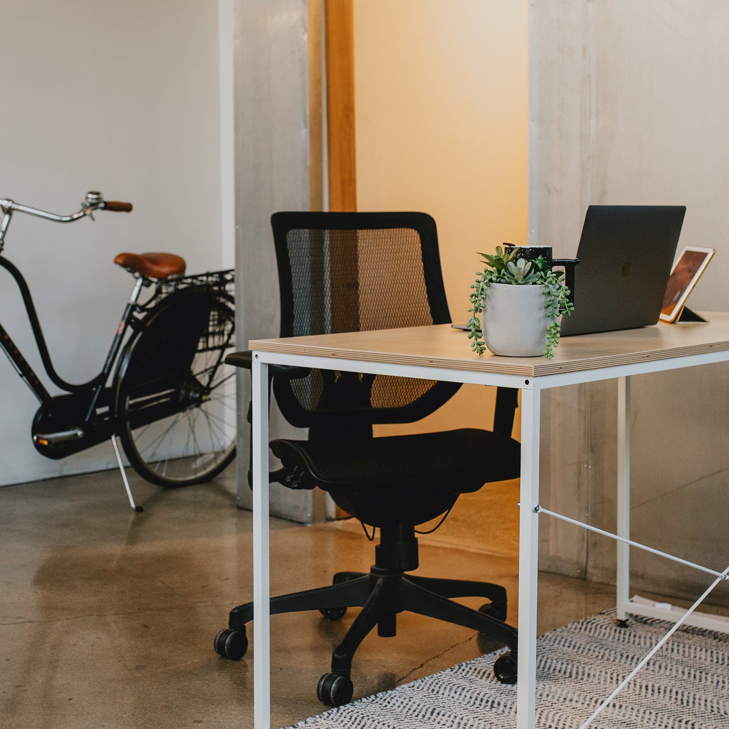 SOFSYS modern industrial computer desk for laptop, working, gaming, and writing in living space, home office, and bedroom with style