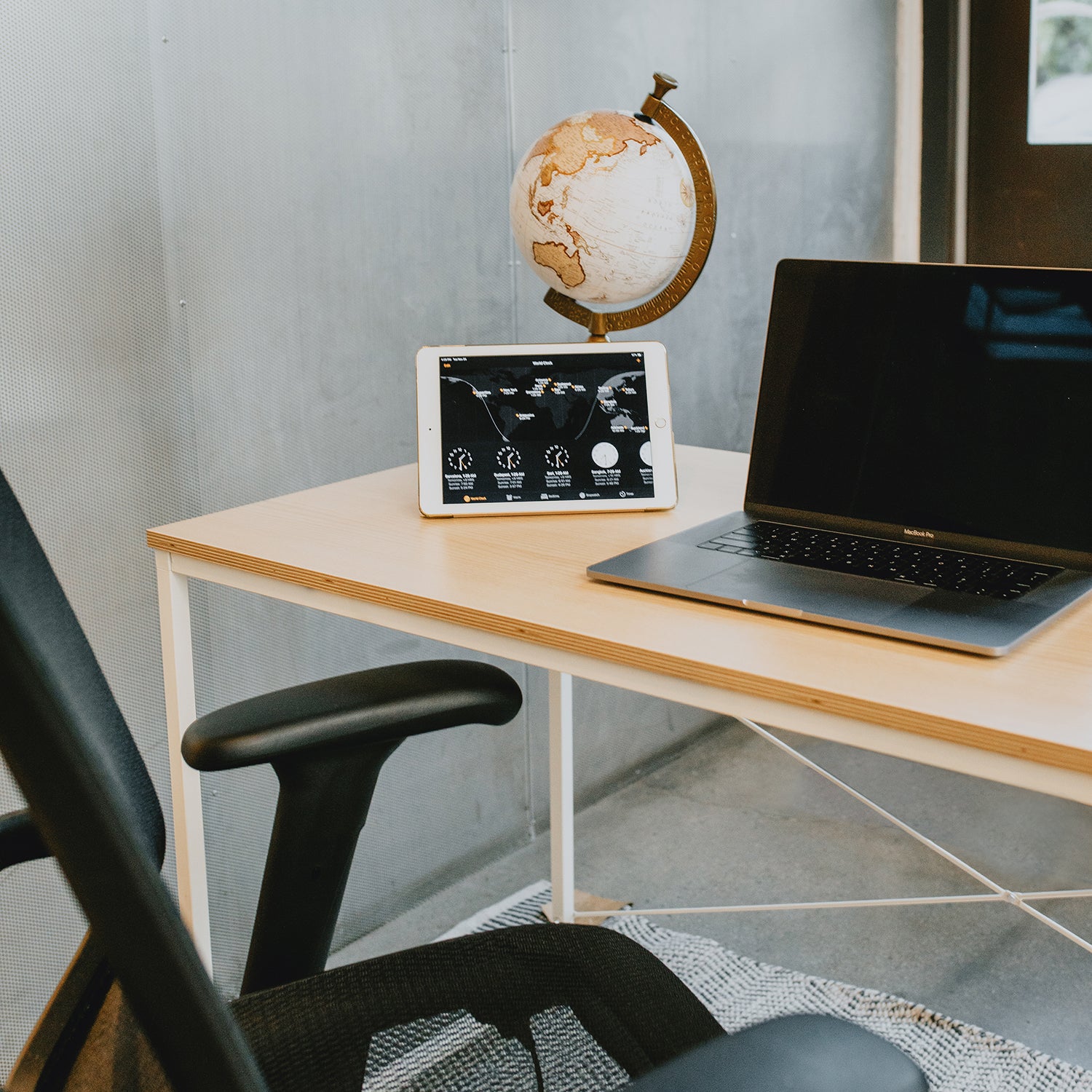 SOFSYS modern industrial computer desk for laptop, working, gaming, and writing in living space, home office, and bedroom with style